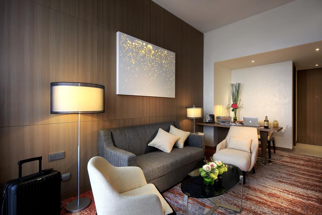 Momentus Hotel Alexandra Сингапур Екстериор снимка