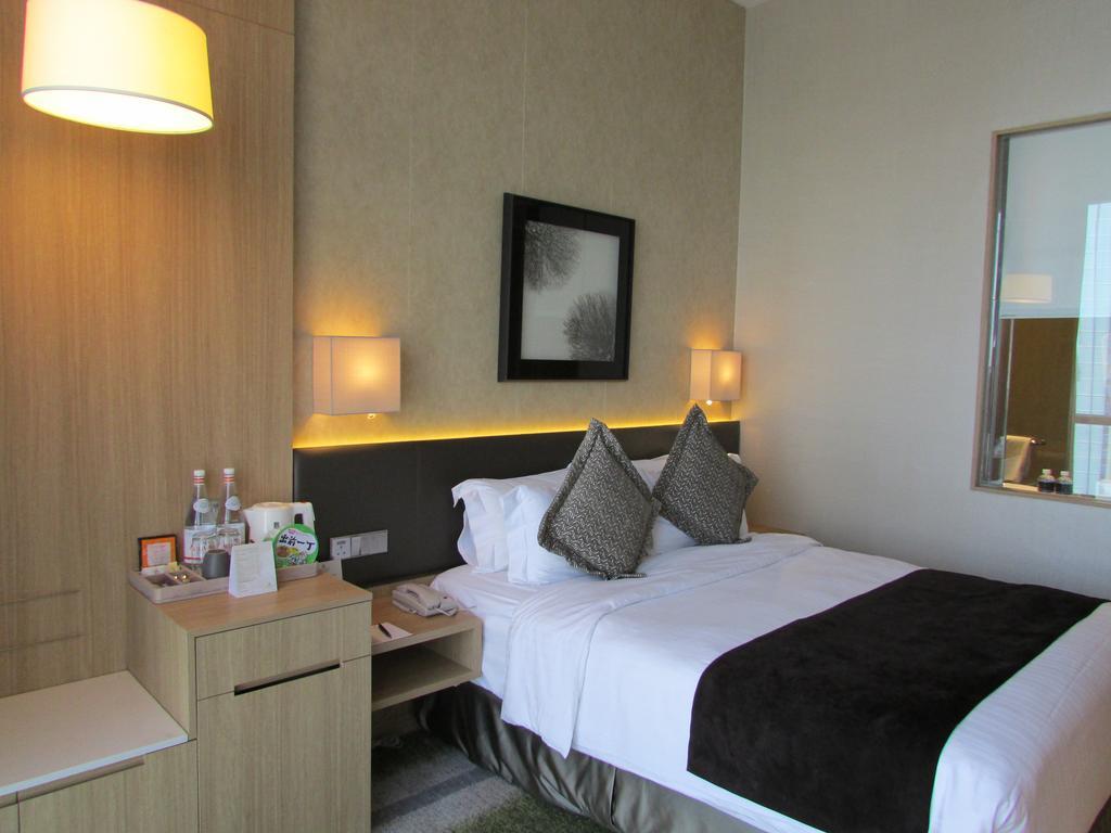 Momentus Hotel Alexandra Сингапур Екстериор снимка