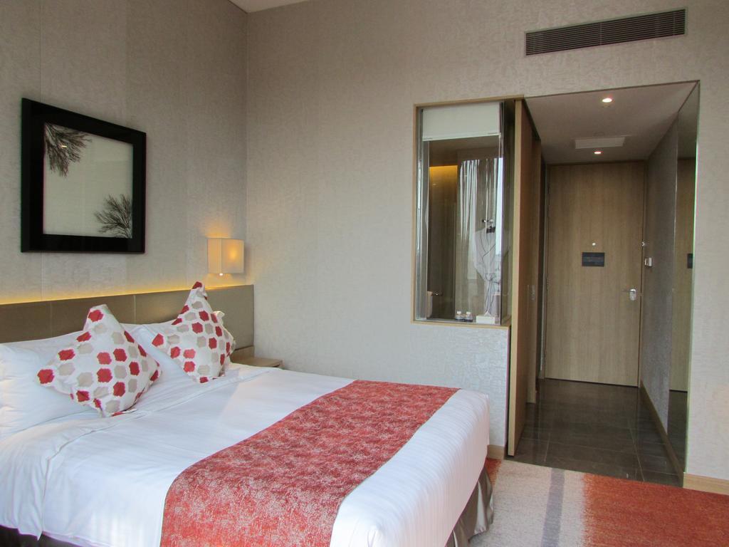 Momentus Hotel Alexandra Сингапур Екстериор снимка