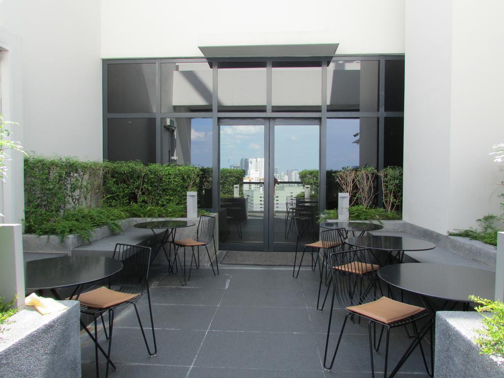 Momentus Hotel Alexandra Сингапур Екстериор снимка