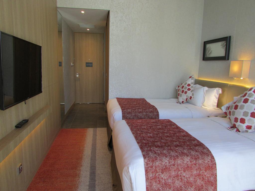 Momentus Hotel Alexandra Сингапур Екстериор снимка